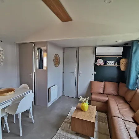 Appartement Mobil Climatisé Dans Avec Piscine